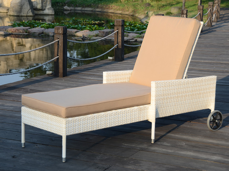Outdoor Rattan Lounge cum duo rotae, manus, textile rattan daybed, poolside rattan cathedra yq-rb-CDXXVI